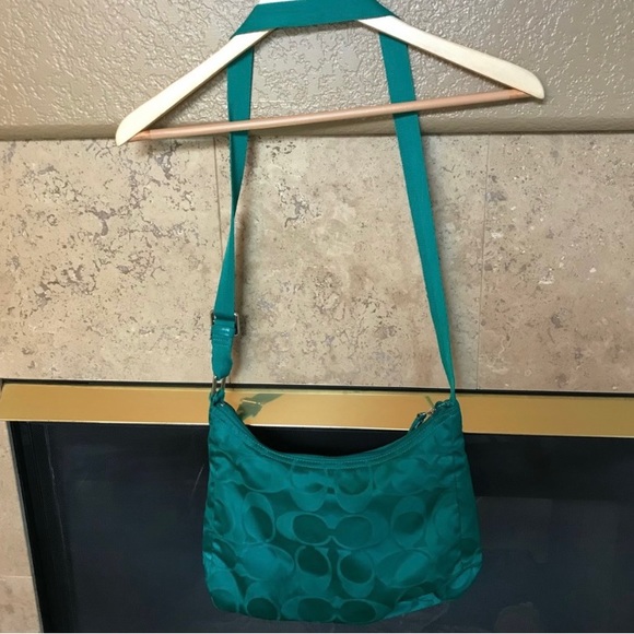 Coach Signature Crossbody C1329 F77369 Bag - Picture 2 of 8